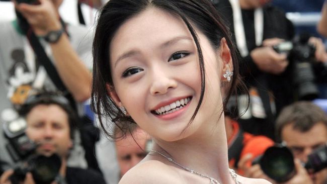 Apa itu Pneumonia? Penyakit yang Merenggut Nyawa Barbie Hsu - Kael Leather Goods
