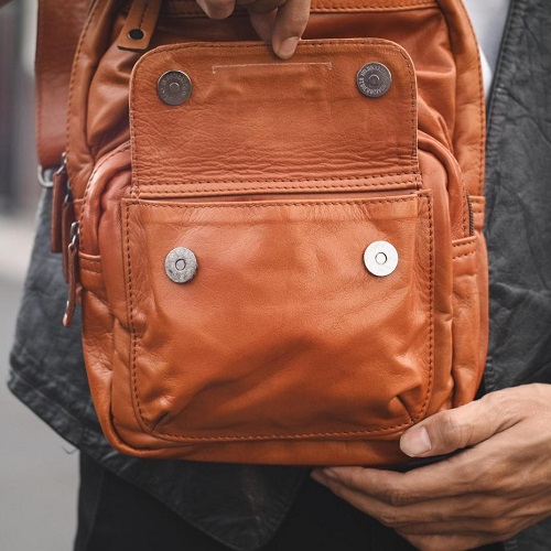 Kael Leather Goods Leather Sling Bag Spacious Series - Image 4