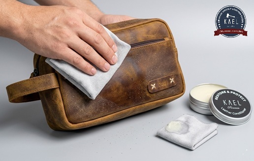 Membersihkan Tas Kulit Setelah Digunakan Secara Rutin